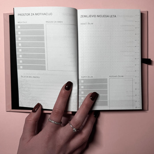 Cvetenje – Rokovnik 13x17cm - SLO